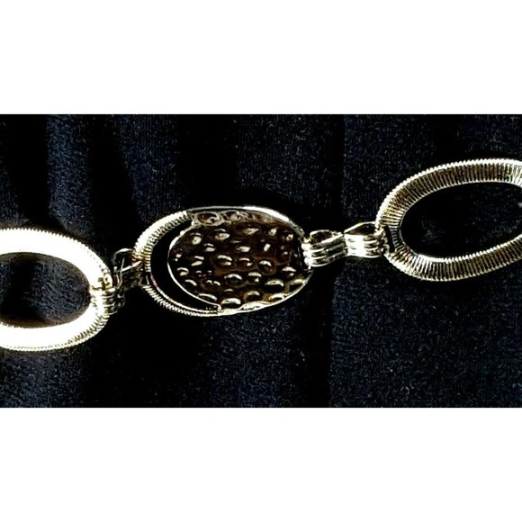 Silver Tone Hammered Metal Oval Chain 19bb4-55 - Picture 6 of 6